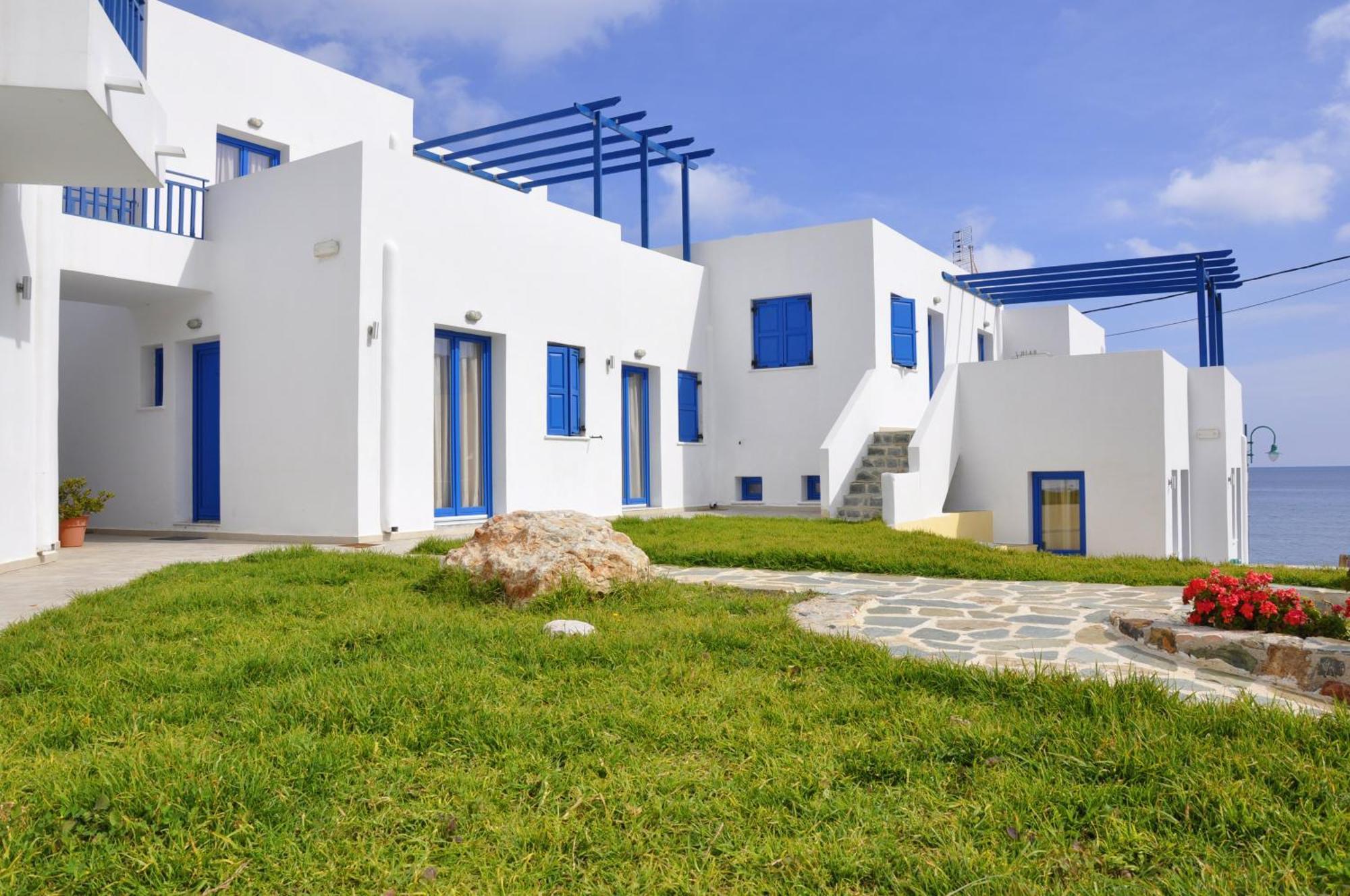 Ellibay Aparthotel Livadia  Exterior photo