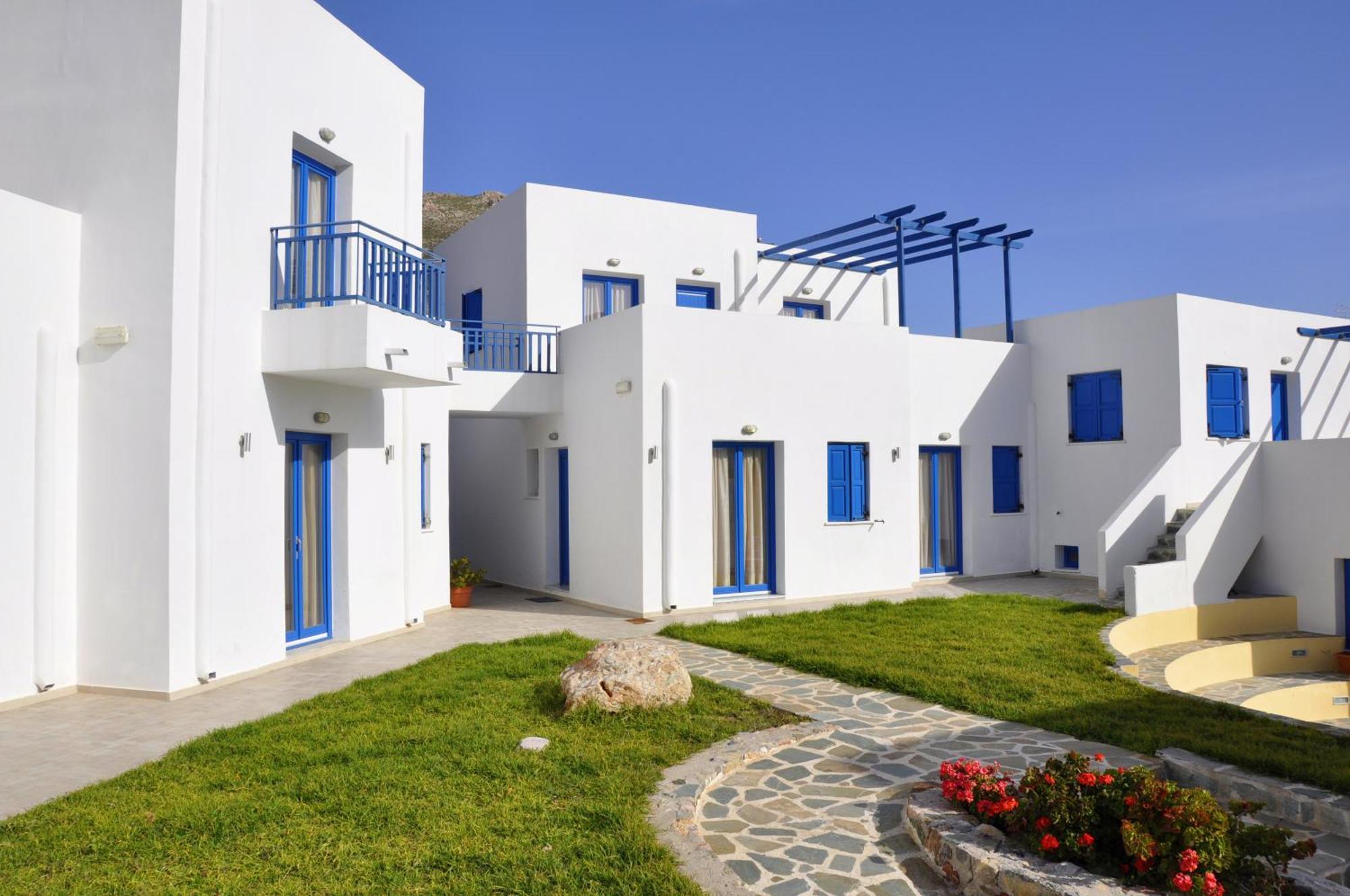 Ellibay Aparthotel Livadia  Exterior photo