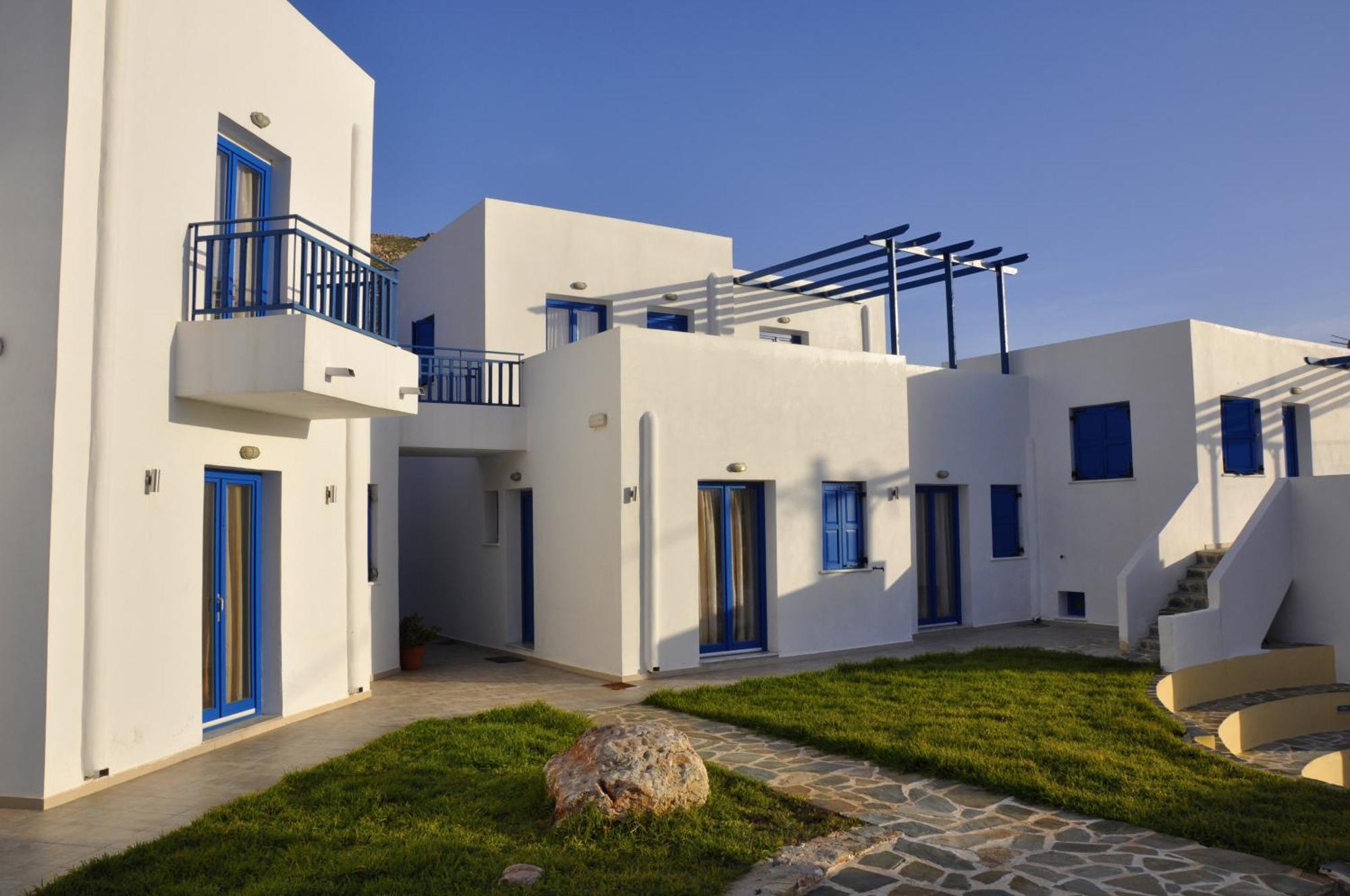 Ellibay Aparthotel Livadia  Exterior photo