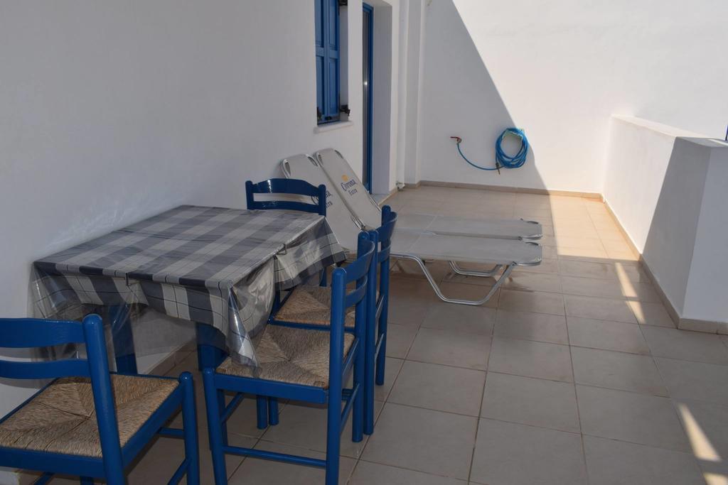 Ellibay Aparthotel Livadia  Exterior photo